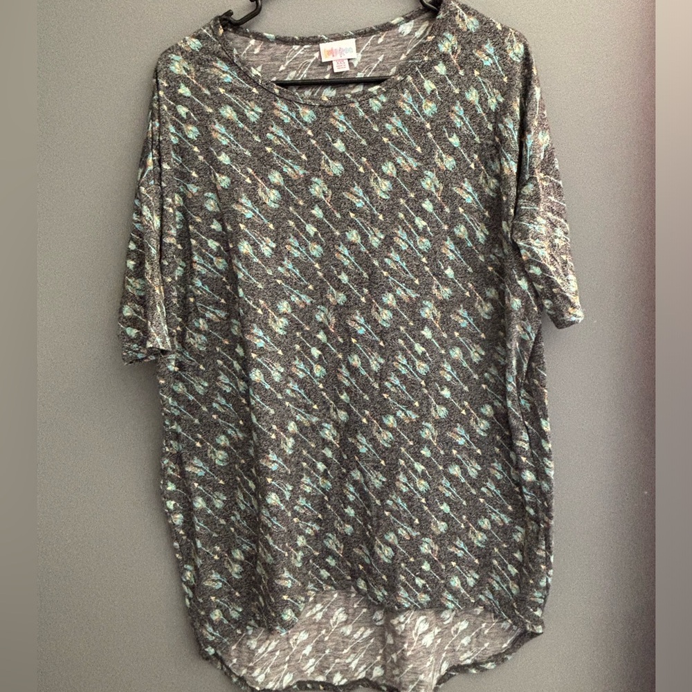 LuLaRoe XXS Irma Arrow Print